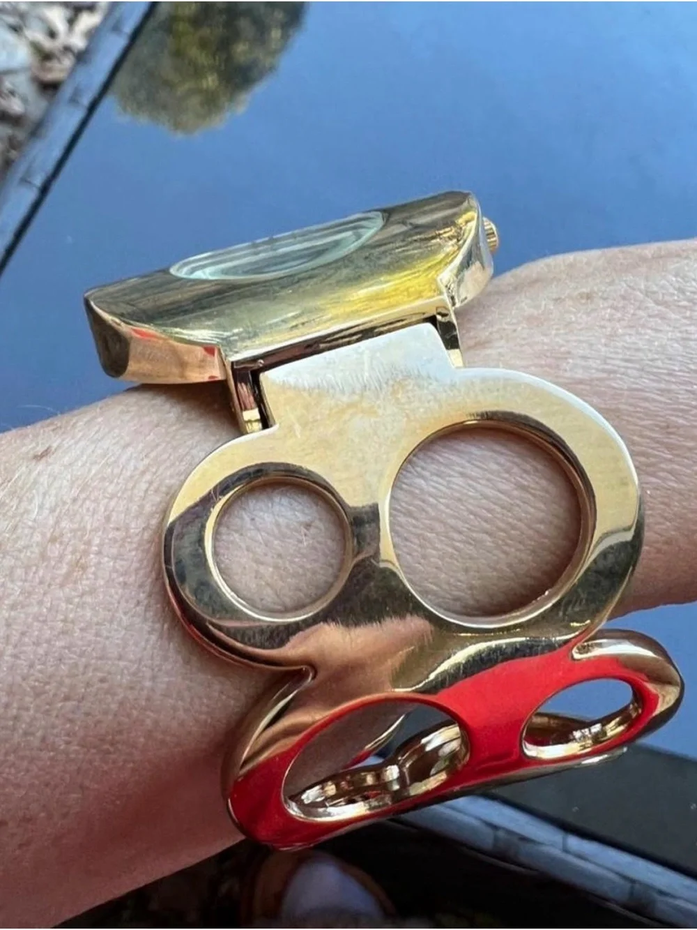 Vintage Y2K Gold-Tone Women's Quartz Bracelet Watch